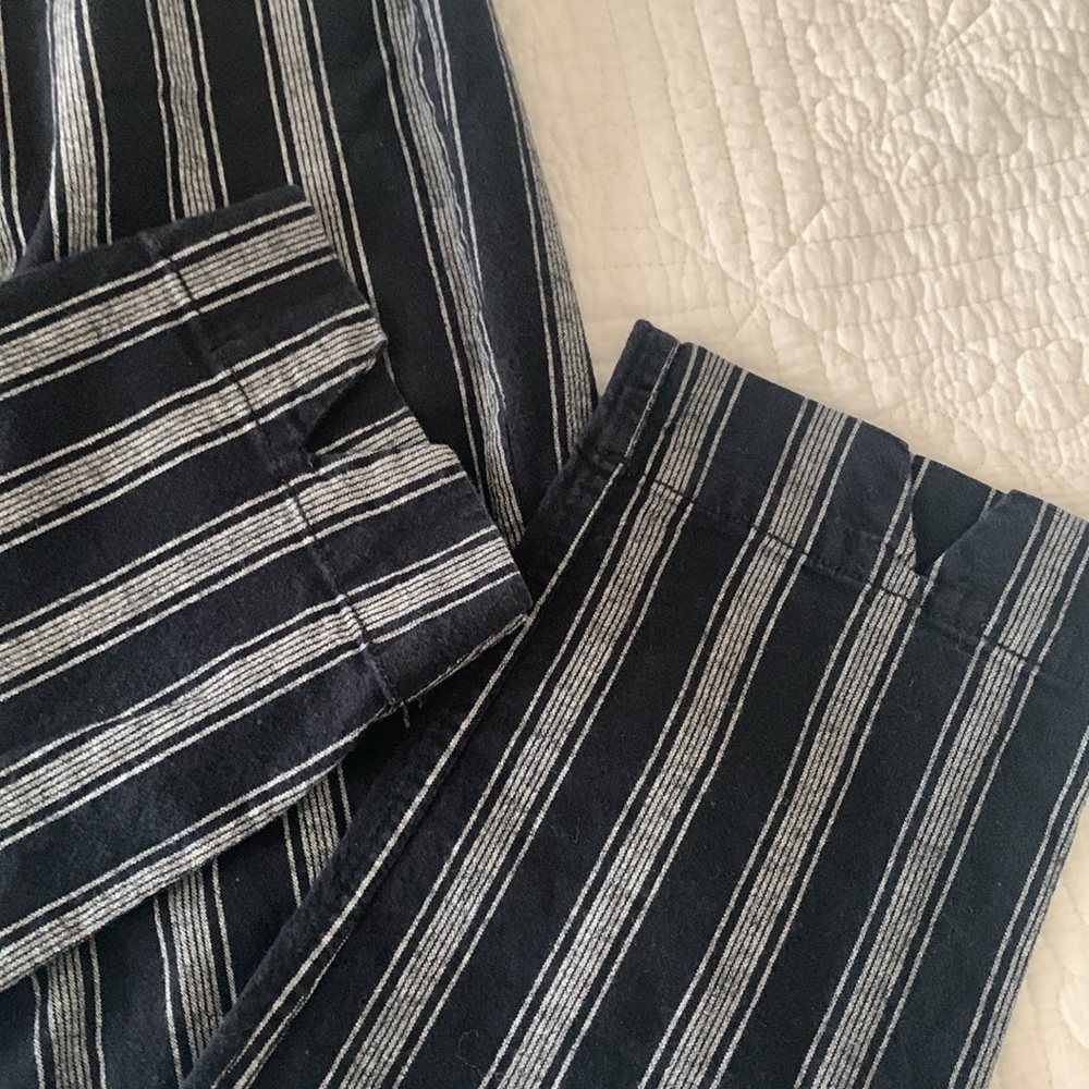 Striped 🖤 pants - Picture 4 of 7